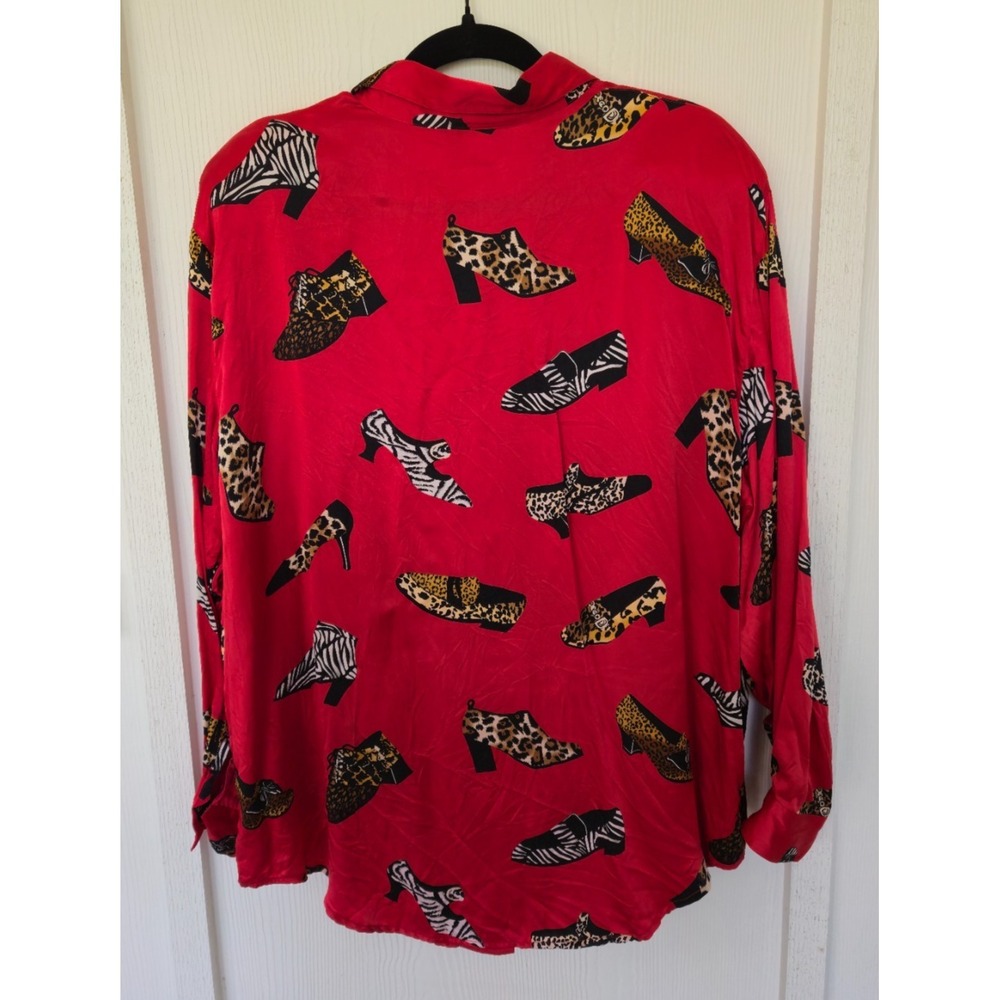 Vintage 100% Silk Red Shoe Print Shirt 1X Shoulder Pads 80s Retro Maximalist - Picture 2 of 5